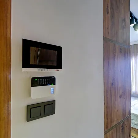 In The Center Of Istanbul, 300m From The Bosphorus, Fully Furnished, 2023 Brand New Studio Appartamento