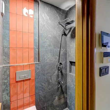 In The Center Of Istanbul, 300m From The Bosphorus, Fully Furnished, 2023 Brand New Studio شقة اسطنبول
