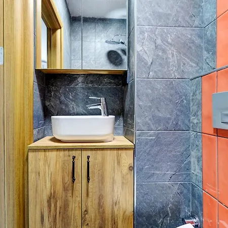 In The Center Of Istanbul, 300m From The Bosphorus, Fully Furnished, 2023 Brand New Studio Apartamento